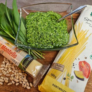 Bärlauchpesto mit Spaghetti