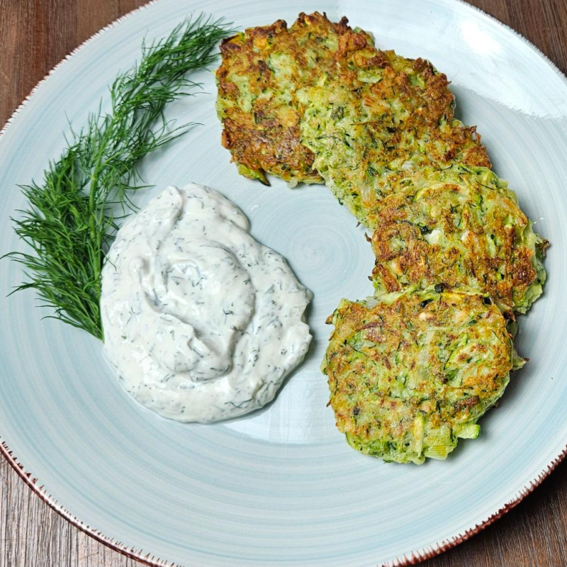 Zucchini-Dill-Bratling