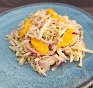 Fenchel-Orangen-Salat mit Walnüssen