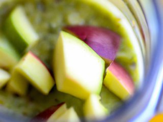 Wirsing-Mango-Smoothie