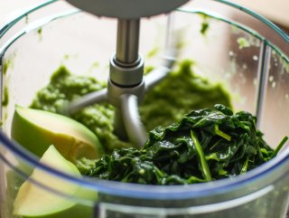 Mangold-Avocado-Smoothie