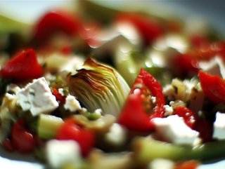 Chicorée gebraten mit Tomaten und Fetakäse