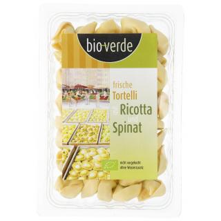 Frische Tortelli m. Ricotta &Spinat