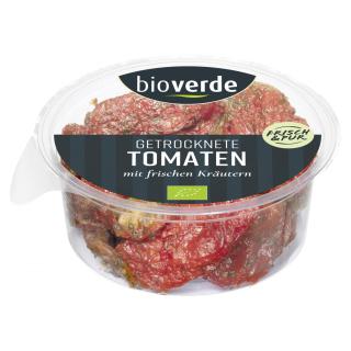 Getrocknete Tomaten mit frischen Kräutern