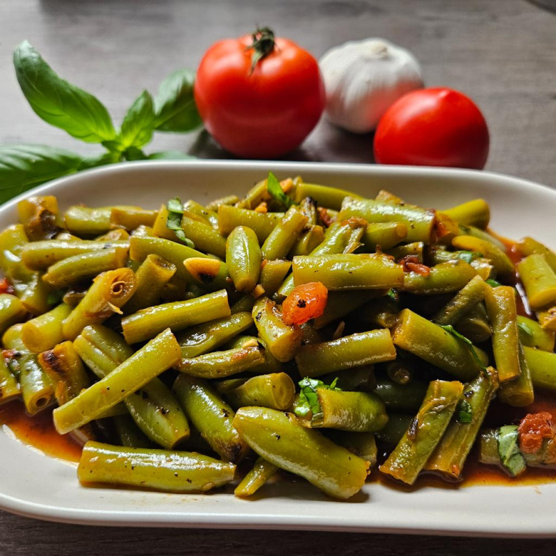 Grüne Bohnen mit Tomaten