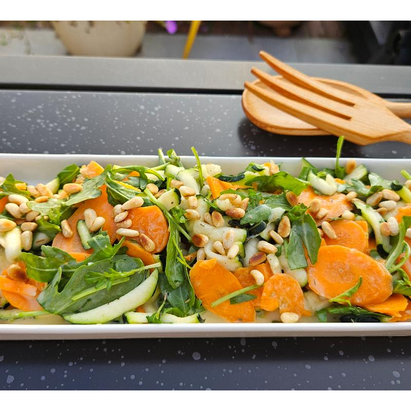 Zucchini-Möhren-Salat